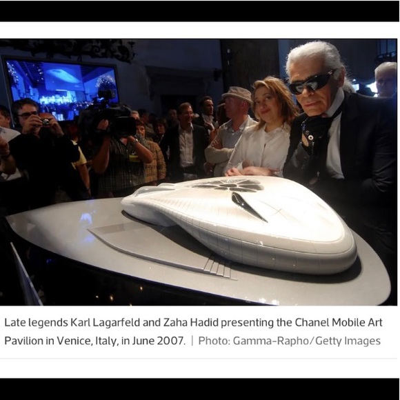 ‼️FLASH SALE!!‼️ CHANEL Collector’s ULTRA RARE Tote - Picture 5 of 11